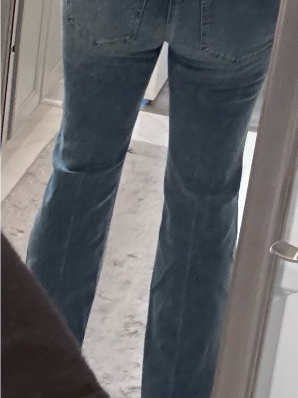 Express Women's 70’s Flare Blue Jeans size 10R - Picture 7 of 7